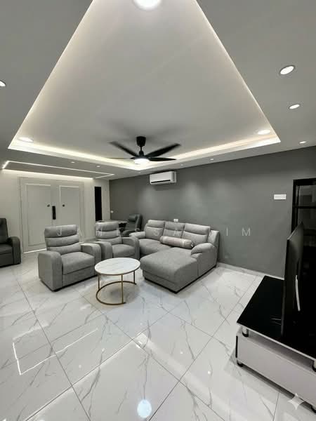 Taman Johor Jaya untuk Untuk Disewa - RM 2,700 /bulan, Mac 2026 - Living Room - PropertyGuru.com.my