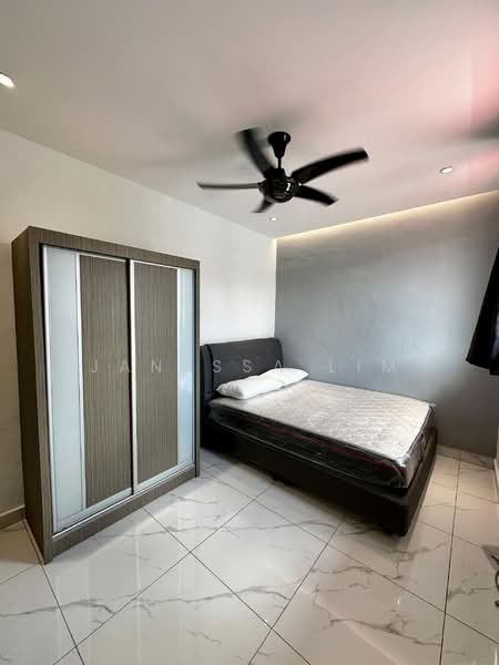 Taman Johor Jaya untuk Untuk Disewa - RM 2,700 /bulan, Mac 2026 - Bedroom - PropertyGuru.com.my