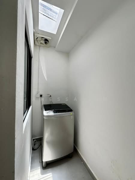 Taman Johor Jaya untuk Untuk Disewa - RM 2,700 /bulan, Mac 2026 - Interior - PropertyGuru.com.my