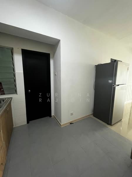 Service Residence for Sale at Suri Puteri - Zuraina Rajudin - Kitchen - PropertyGuru.com.my