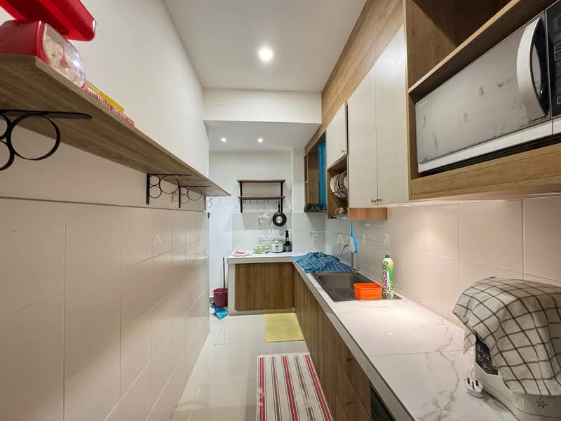 Bellevue @ Cybersouth untuk Untuk Disewa - RM 1,600 /bulan, Mac 2026 - Kitchen - PropertyGuru.com.my