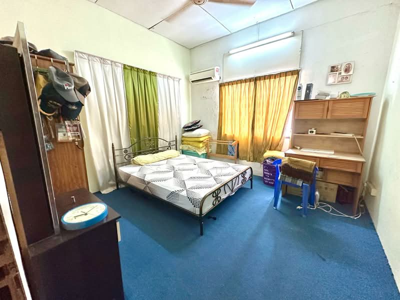 2-storey Terraced House for Sale in Bayan Baru (Penang) - Aswad . - Bedroom - PropertyGuru.com.my