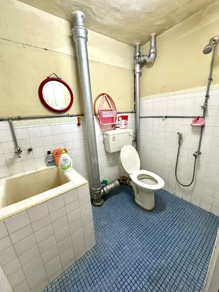 2-storey Terraced House for Sale in Bayan Baru (Penang) - Aswad . - Bathroom - PropertyGuru.com.my