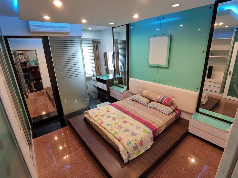 Apartment for Sale at The Embassy (Bangunan Duta Impian) - Jack Phoon - Bedroom - PropertyGuru.com.my