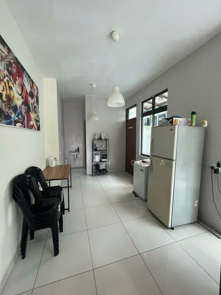 Cluster House for Sale in Taman Sutera Utama (Skudai) - Nathan Chan - Kitchen - PropertyGuru.com.my