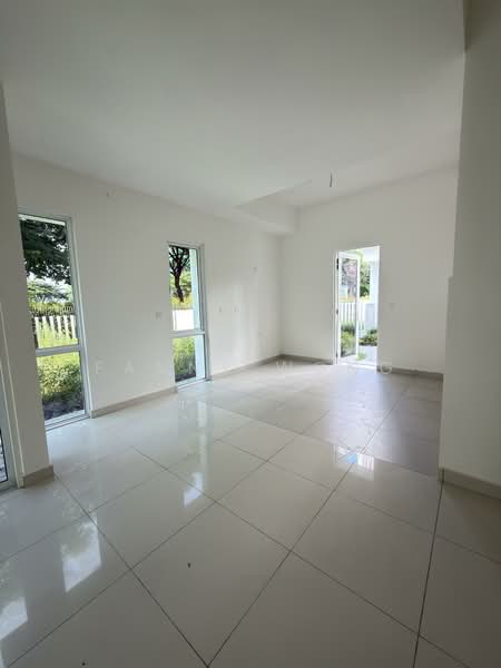 2-storey Terraced House for Sale in Aspen Vision City (Batu Kawan) - Fanny Wong - Living Room - PropertyGuru.com.my