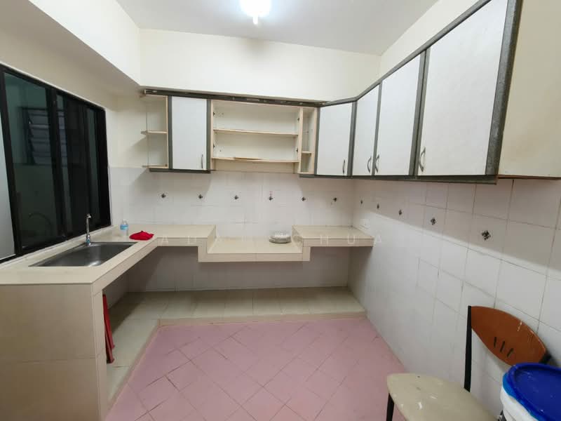 Apartment for Sale at Seri Mutiara Apartment - Adam Chua - Kitchen - PropertyGuru.com.my