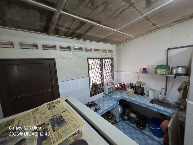 1-storey Terraced House for Sale in Kulai (Johor) - Jack Phoon - Kitchen - PropertyGuru.com.my