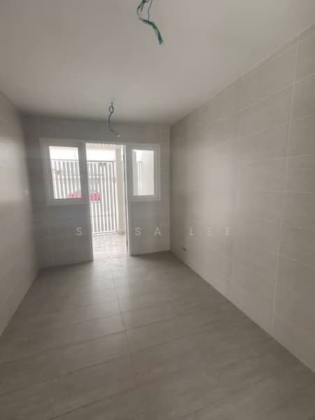 Semi-Detached House for Sale in Bandar Seri Alam (Masai) - Sausa Lee - Interior - PropertyGuru.com.my