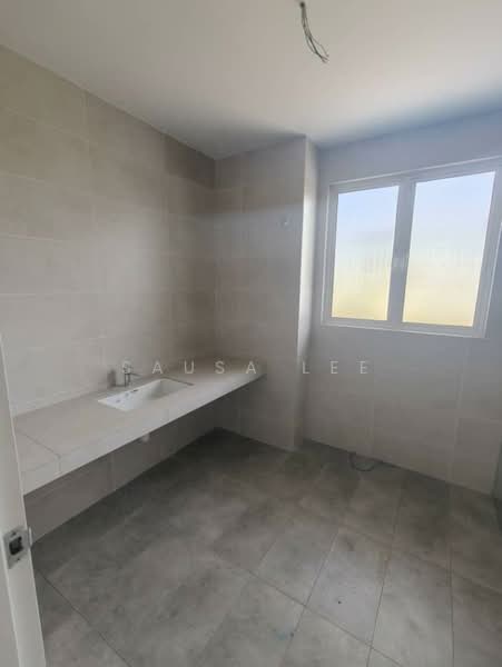 Semi-Detached House for Sale in Bandar Seri Alam (Masai) - Sausa Lee - Bathroom - PropertyGuru.com.my