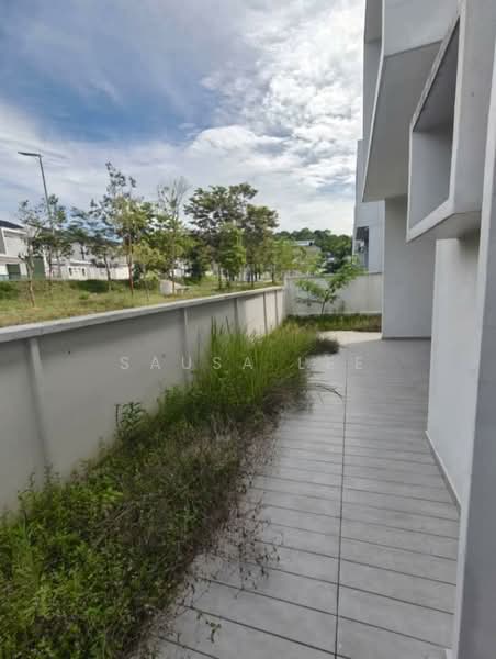 Semi-Detached House for Sale in Bandar Seri Alam (Masai) - Sausa Lee - Exterior - PropertyGuru.com.my