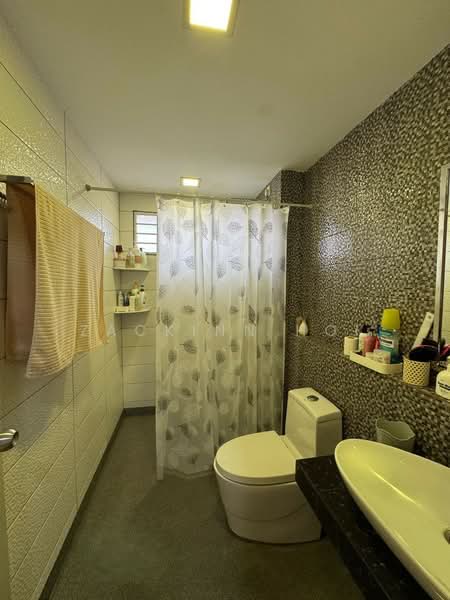 2-storey Terraced House for Sale in Bandar Botanic (Klang) - Zackinn Hoi - Bathroom - PropertyGuru.com.my