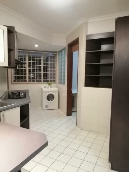Riana Green Condominium untuk Untuk Dijual - RM 680,000, Mac 2026 - Kitchen - PropertyGuru.com.my