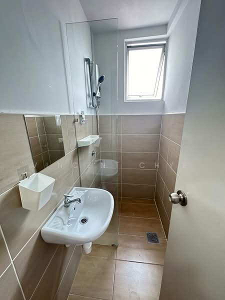 Condominium for Rent at Residensi Gembira 737 - Vincent Chye - Bathroom - PropertyGuru.com.my