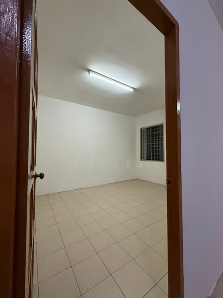 Kota samarahan untuk Untuk Disewa - RM 1,500 /bulan, Mac 2026 - Interior - PropertyGuru.com.my