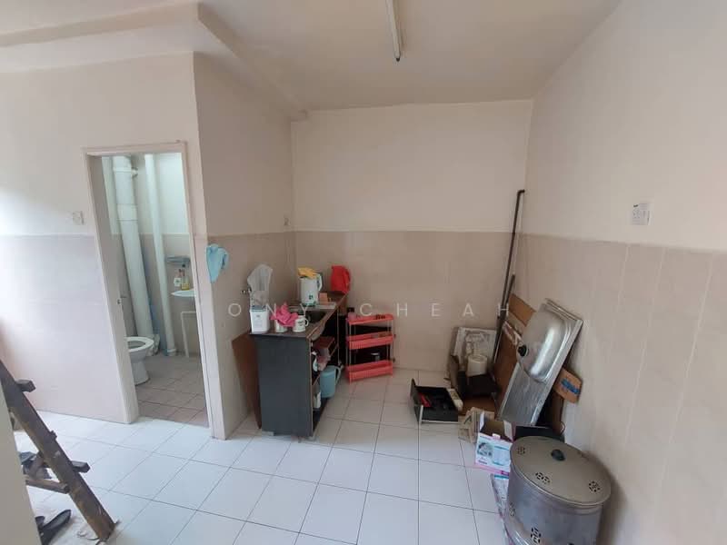 Apartment for Sale at Sri Impian Apartment - Tony Cheah - Kitchen - PropertyGuru.com.my