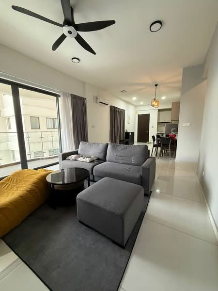 Condominium for Rent at Royal Strand @ Country Garden Danga Bay - Michelle He - Living Room - PropertyGuru.com.my