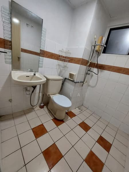 Condominium for Rent at Chancellor - Roy Lai - Bathroom - PropertyGuru.com.my