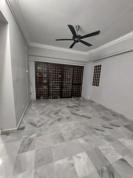 Condominium for Rent at Chancellor - Roy Lai - Living Room - PropertyGuru.com.my