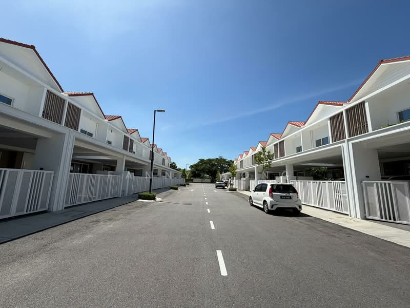 2-storey Terraced House for Sale in Aspen Vision City (Batu Kawan) - Fanny Wong - PropertyGuru.com.my