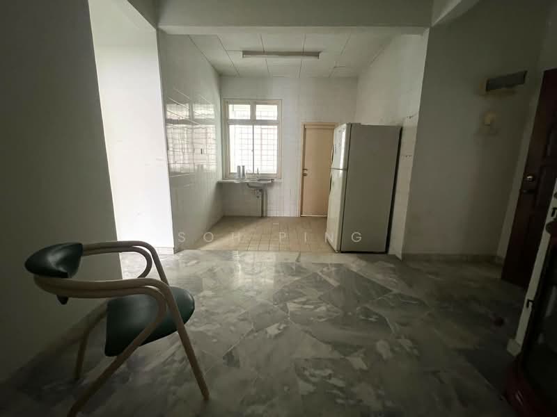 Pangsapuri untuk Dijual di Subang Perdana Goodyear Court 8 - Soh Ping - Kitchen - PropertyGuru.com.my