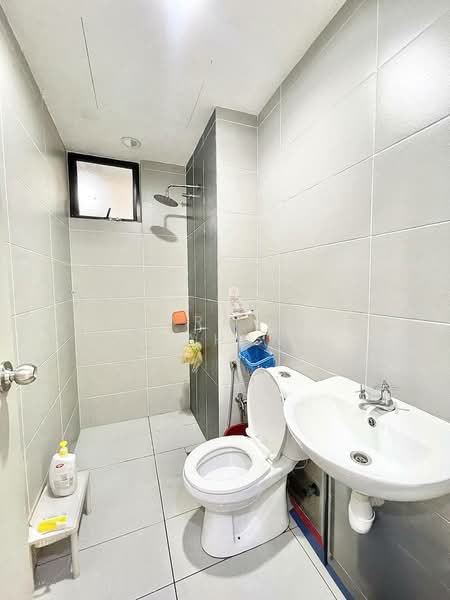 Mizumi Residences untuk Untuk Dijual - RM 530,000, Mac 2026 - Bathroom - PropertyGuru.com.my