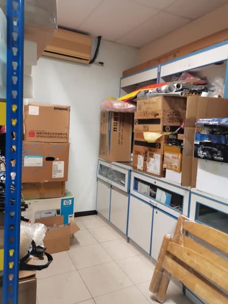 Shop / Office for Rent in Taman Bunga Negara (Shah Alam) - Chris Tye - Interior - PropertyGuru.com.my