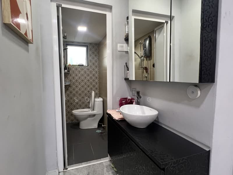 Apartment for Sale at Subang Perdana Goodyear Court 8 - Soh Ping - Bathroom - PropertyGuru.com.my