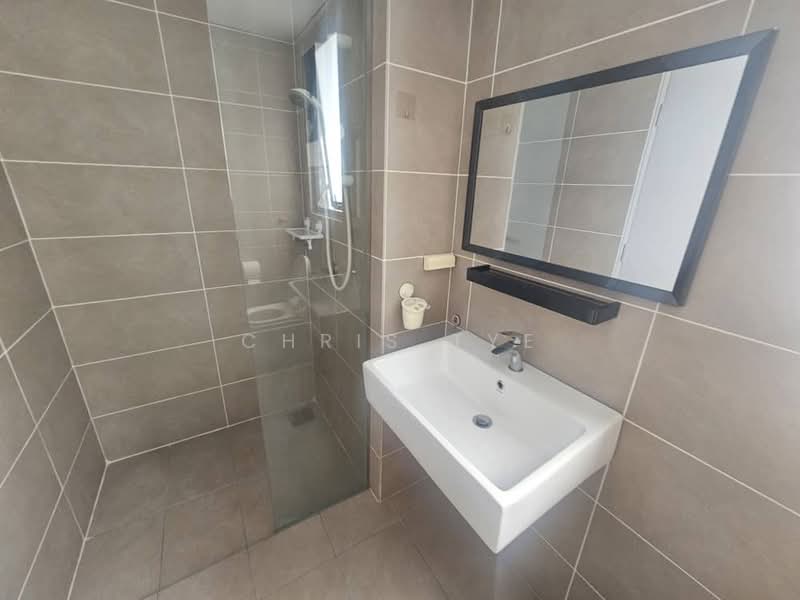 Servis Apartment untuk Disewa di D'sara Sentral - Chris Tye - Bathroom - PropertyGuru.com.my