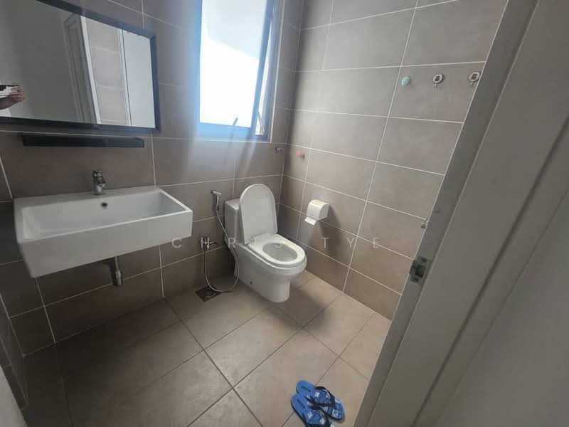Servis Apartment untuk Disewa di D'sara Sentral - Chris Tye - Bathroom - PropertyGuru.com.my
