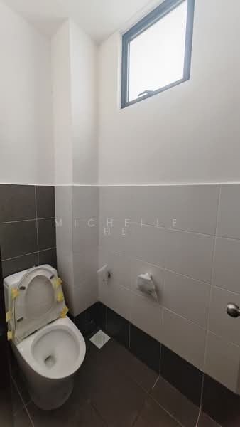 Shop / Office for Rent in Taman Kota Masai (Pasir Gudang) - Michelle He - Bathroom - PropertyGuru.com.my