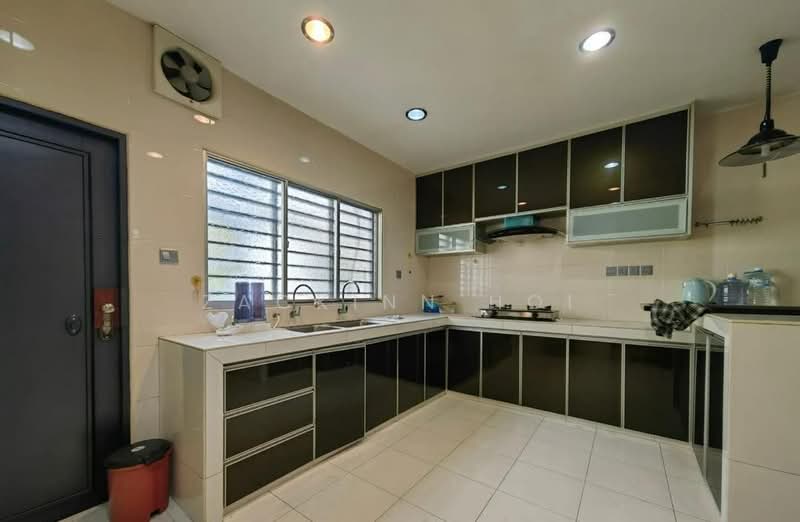 2-storey Terraced House for Rent in Bandar Botanic (Klang) - Zackinn Hoi - Kitchen - PropertyGuru.com.my