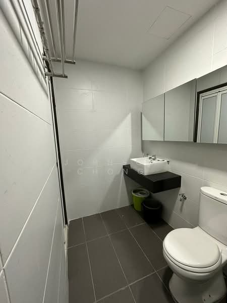 Servis Apartment untuk Disewa di KSL Residence @ Daya - Johnson Chong - Bathroom - PropertyGuru.com.my