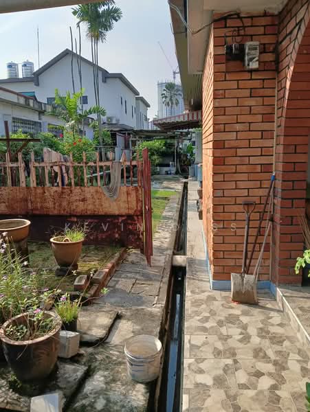 Bungalow for Sale in Taman Kanagapuram (Petaling Jaya) - Kevin Dass - Exterior - PropertyGuru.com.my