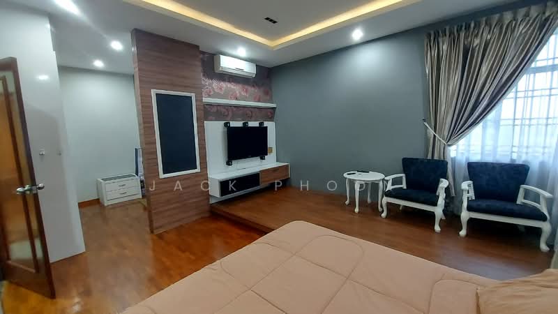 For Rent - Mewah View Luxurious Apartments