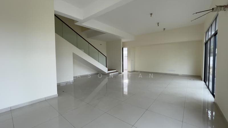 Semi-Detached House for Sale in Kota Kemuning (Shah Alam) - Jason Fan - Living Room - PropertyGuru.com.my