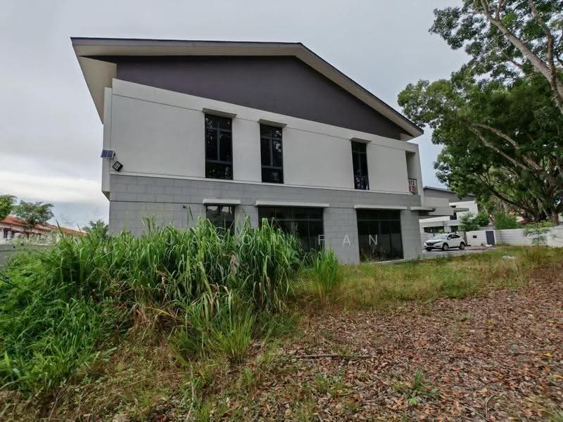 Semi-Detached House for Sale in Kota Kemuning (Shah Alam) - Jason Fan - Exterior - PropertyGuru.com.my