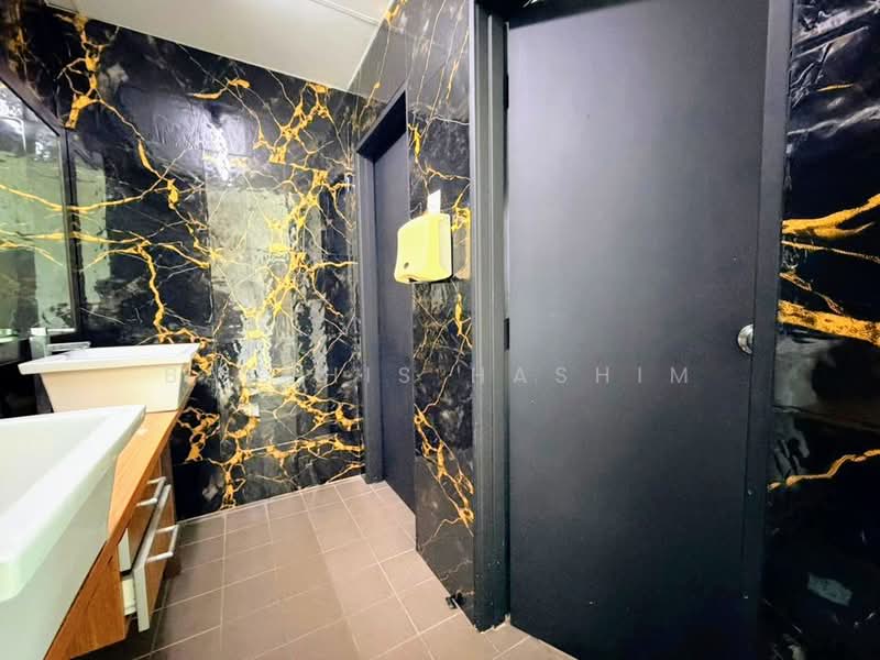 Office for Rent in Laman Seri Business Park (Shah Alam) - Balkhis Hashim - Bathroom - PropertyGuru.com.my