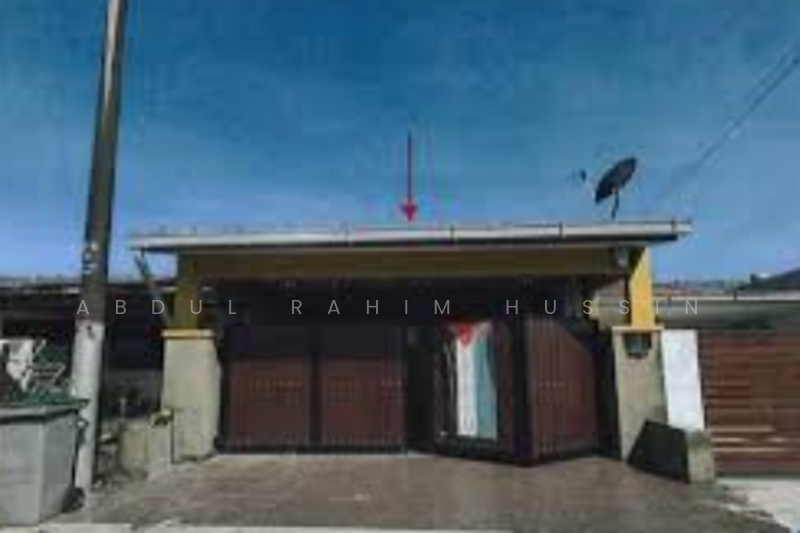 1-storey Terraced House for Sale in Taman Ungku Tun Aminah (Skudai) - Abdul Rahim Hussin - Exterior - PropertyGuru.com.my