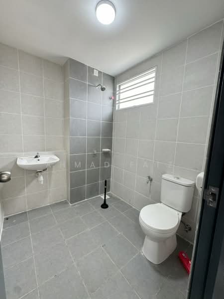 KITA Bayu Cybersouth City untuk Untuk Disewa - RM 2,100 /bulan, Mac 2026 - Bathroom - PropertyGuru.com.my
