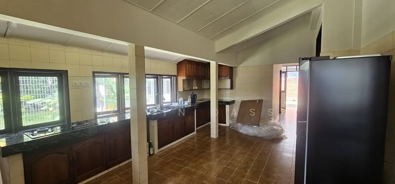 Bungalow for Rent in Seksyen 22 (Petaling Jaya) - Kevin Dass - Kitchen - PropertyGuru.com.my