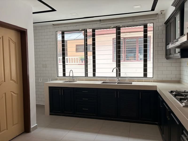 2.5-storey Terraced House for Sale in Sunway SPK Damansara (Batu) - muharni sawarin - Kitchen - PropertyGuru.com.my