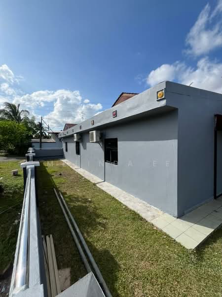 1-storey Terraced House for Rent in Taman Puteri Wangsa (Ulu Tiram) - Melinda Ee - Exterior - PropertyGuru.com.my