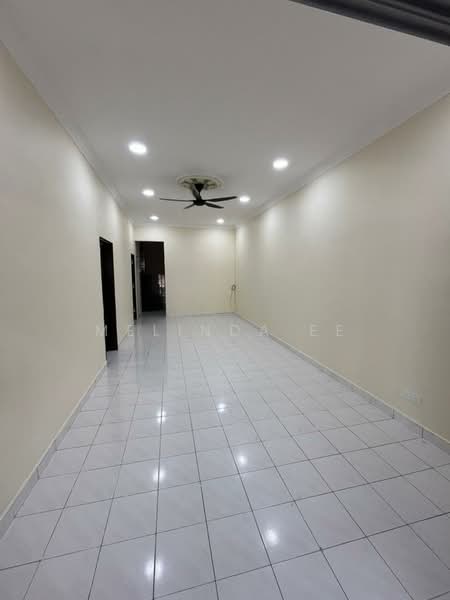 1-storey Terraced House for Rent in Taman Puteri Wangsa (Ulu Tiram) - Melinda Ee - Living Room - PropertyGuru.com.my