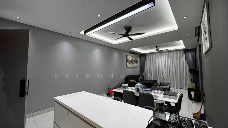 Vertu Resort untuk Untuk Dijual - RM 660,000, Mac 2026 - Living Room - PropertyGuru.com.my