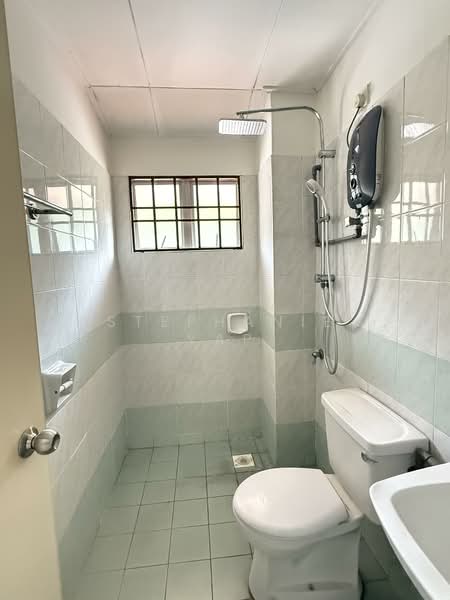 Terraced House for Sale in Bandar Botanic (Klang) - Stephanie Yap - Bathroom - PropertyGuru.com.my