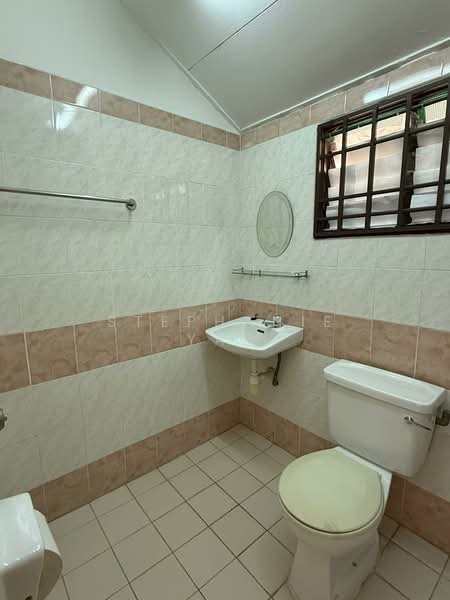 Terraced House for Sale in Bandar Botanic (Klang) - Stephanie Yap - Bathroom - PropertyGuru.com.my