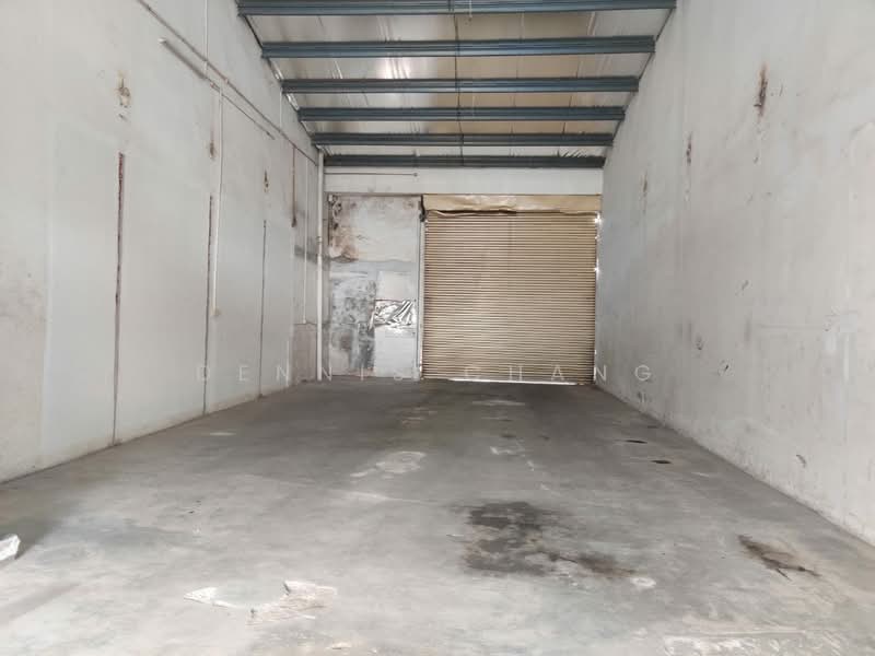 Terrace Factory for Sale in PJS 3, Taman Medan Baru (Petaling Jaya) - Dennis Chang - Interior - PropertyGuru.com.my