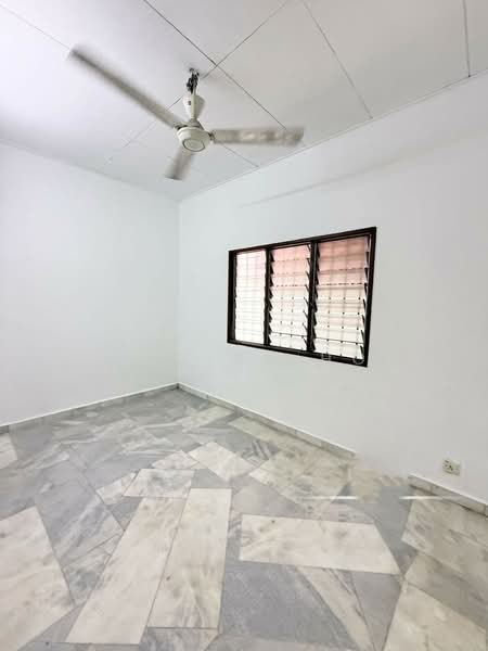 Below Market Value 1.5 Sty Corner Lot Bandar Bukit Raja Klang untuk Untuk Dijual - RM 660,000, Mac 2026 - Interior - PropertyGuru.com.my