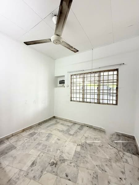 Below Market Value 1.5 Sty Corner Lot Bandar Bukit Raja Klang untuk Untuk Dijual - RM 660,000, Mac 2026 - Interior - PropertyGuru.com.my